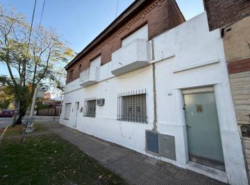 PH de 3 ambientes, Vicente López · Excelente PH con Local en Munro