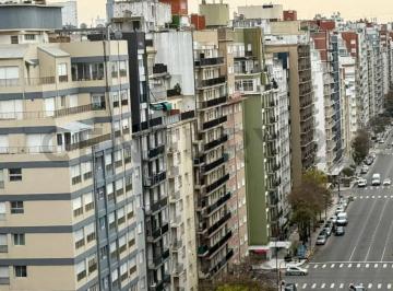 Departamento · 45m² · 2 Ambientes · 1 Cochera · Venta Departamento 2 Ambientes con Balcón Al Frente Av Colon