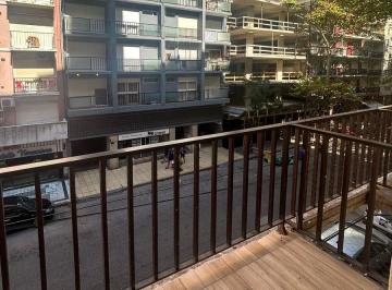 Departamento · 39m² · 2 Dormitorios · Departamento de Dos Ambientes a La Calle con Balcón