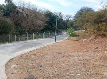 Terreno · 454m² · Lote en B° Cerrado Colinas de La Deseada