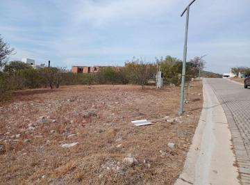 Terreno · 454m² · Lote en B° Cerrado Colinas de La Deseada, La Calera.