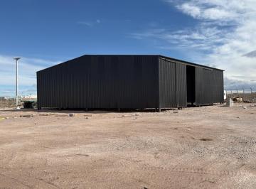 Local comercial · 4555m² · Alquiler - Galpón con 2 Departamentos y Oficina en Predio de 4555.16 m² - Añelo
