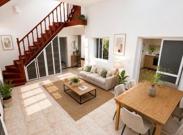 PH · 92m² · 4 Ambientes · Excelente PH 4 Amb en Venta Reformado a Nuevo Av Alberdi y Miralla