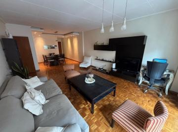 Departamento · 101m² · 4 Ambientes · 1 Cochera · Departamento de 4 Ambientes en Venta Dep. de Servicio y Espacio Guarda Coche