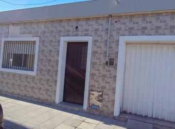 Casa de 3 ambientes, Lanús · Casa con Garage
