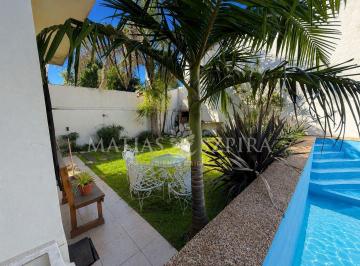 Casa · 230m² · 6 Ambientes · Venta Casa 6 Ambientes Ituzaingó Norte Zona Residencial
