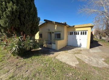 Casa · 67m² · 3 Ambientes · 1 Cochera · Chalet PH 3 Amb - Zona Talas - Gas Natural