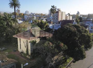 Terreno · 900m² · Lotes en Venta en La Plata Sobre Av 72