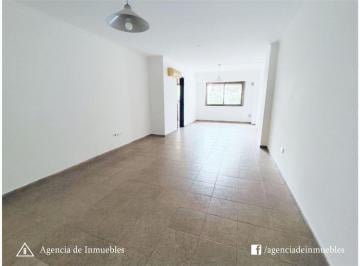 Departamento de 4 ambientes, Córdoba · Alquila: Dpto 2 Dorm., 2 Baños, Externo con Balcón/ B° Nueva Cordoba