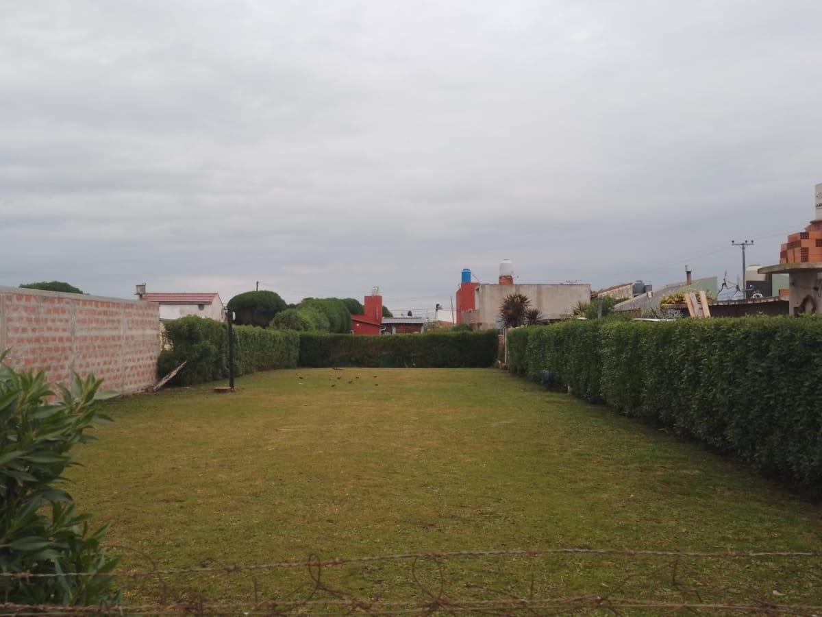 Terreno de 12m x 45,46m a 50m de la ruta 11 — Felix U Camet