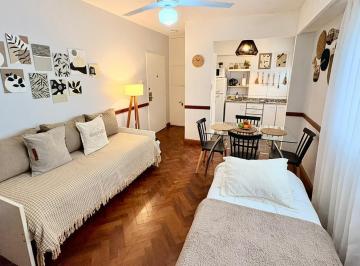 Departamento · 38m² · 2 Ambientes · Centro Sobre Tucuman Al 700 Venta 2 Ambientes Piso Alto, Muy Luminoso, Reciclado, Visitalo!