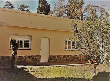 FRENTE Y  JARDIN · Venta Casa Centria con Jardin