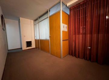 Departamento · 61m² · 3 Ambientes · Departamento en Venta de 2 Dorm. en Alberdi Apto Profesional