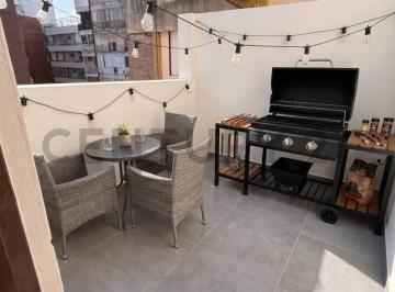 Departamento · 52m² · 2 Ambientes · Depto | 2 Ambientes | Patio Exclusivo | Apto Credito| Balcón Al Frente | Rosario Centro