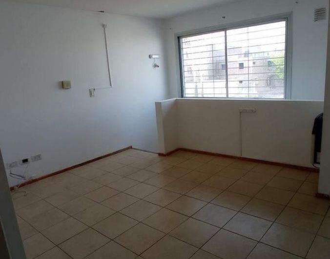Departamento · 50m² · 4 Ambientes · 1 Cochera