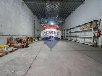 Bodega-Galpón · 829m² · Galpón con Oficinas, a Una Cuadra de Av Freyre!