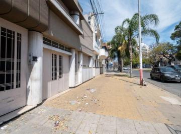 PH · 70m² · 3 Ambientes · Venta Interno Dos Dorm C Patio Sobre Av Prox a Bv