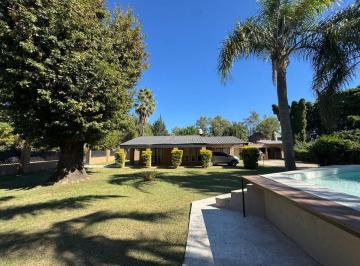 Casa · 178m² · 6 Ambientes · 1 Cochera · Casa en Alquiler San Jose del Rincón Ruta 1 Km 9