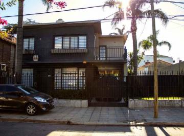 Casa · 200m² · 4 Ambientes · 1 Cochera · Venta de Casa 4 Ambientes Ramos Mejia