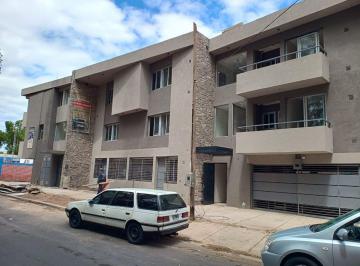 Departamento · 98m² · 5 Ambientes · 1 Cochera · Venta Dpto. Godoy Cruz Tres Habitación con Cochera