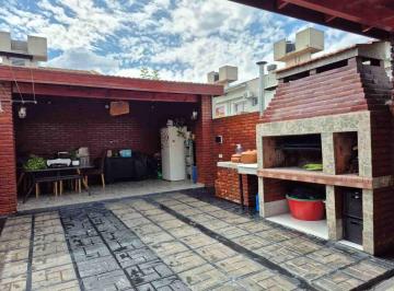 PH · 81m² · 3 Ambientes · 1 Cochera · Venta Dúplex 3amb Coch, Patio y Parrilla C Evita