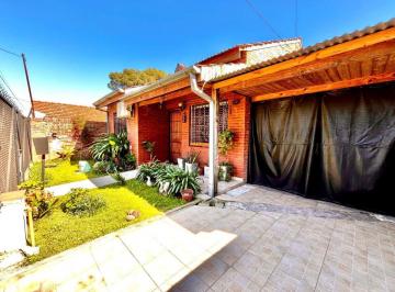 Casa · 125m² · 4 Ambientes · 2 Cocheras · Casa 4 Ambientes en Venta en Monte Grande