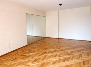 Departamento · 91m² · 4 Ambientes · Venta Depto 4 Amb Belgrano Balcon Excelente Ubic