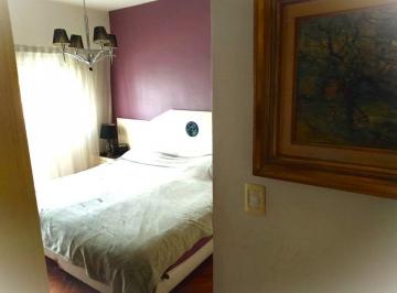 Departamento · 72m² · 4 Ambientes · Venta Departamento 4 Ambientes en Flores. Rebajado