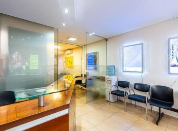 Departamento · 155m² · 1 Ambiente · Oficina de Dos Plantas en Venta Centro