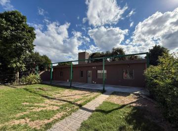 Casa · 75m² · 3 Ambientes · 1 Cochera · Venta Casa 2 Dorm. Villa Allende Parque