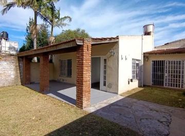 PH · 58m² · 3 Ambientes · Venta PH 3 Amb con Gran Jardin y Galeria. castelar