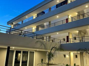 Departamento · 60m² · 3 Ambientes · 1 Cochera · Venta Depto 3 Amb con Jardin, Zug Caamaño, Pilar