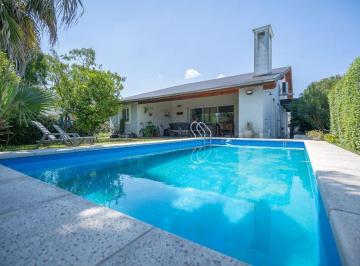 Casa · 142m² · 3 Ambientes · Venta Casa 3 Amb C/pileta - La Cañada B° Los Arces