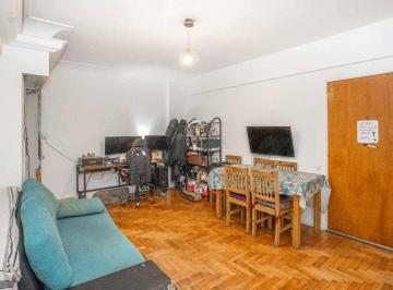 Departamento · 46m² · 2 Ambientes · Venta Chacarita 2 Ambientes con Patios Amplio