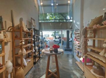 Local comercial · 50m² · Alquiler Local Blv Charcas Dos Pisos Excelente