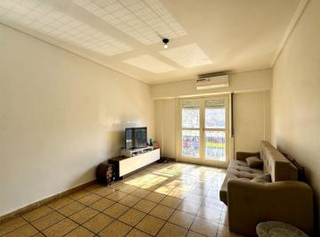 Departamento · 58m² · 3 Ambientes · Venta Depto 3 Amb Floresta Apto Credito Ascensor