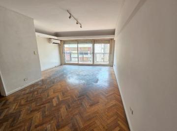 Departamento · 124m² · 4 Ambientes · 1 Cochera · Venta 4 Ambientes Balcón Cochera Recoleta Depen
