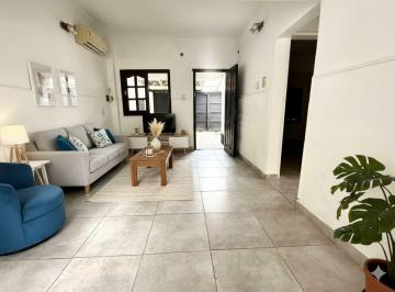 Casa · 150m² · 4 Ambientes · 1 Cochera · Casa en Venta Villa Elisa