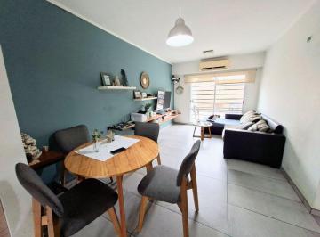 Casa · 98m² · 3 Ambientes · 2 Cocheras · Venta Casa 3 Amb con Patio y Quincho, Bosques