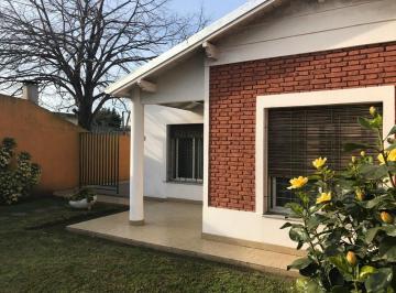 Casa · 110m² · 3 Ambientes · Venta Casa 3 Amb Cocina Comedor Jardin Solano
