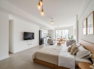 Departamento · 42m² · 1 Ambiente · Amplio Monoambiente con Balcón en Parque Patricios