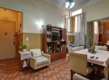 Departamento · 64m² · 3 Ambientes · Hermoso Depto. 3 Amb - Venta / Boedo