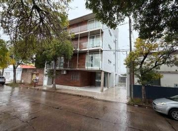 Departamento · 43m² · 2 Ambientes · 1 Cochera · Alquiler/ Departamento 1 Dorm./cochera/servicios