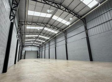 Bodega-Galpón · 480m² · Galpon en Alquiler a Estrenar en La Plata