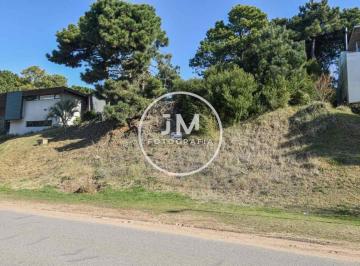 Terreno · 694m² · Venta de Lote en Pinamar