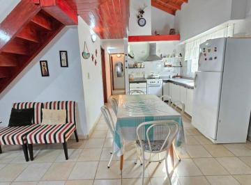 Casa · 85m² · 4 Ambientes · 1 Cochera · Venta Casa en Lote Propio