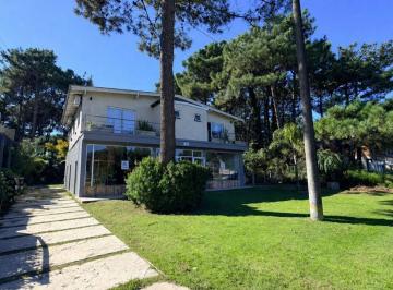 Casa · 80m² · 3 Ambientes · 1 Cochera · Venta Casa Pinamar 3 Ambientes