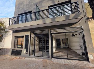 PH · 105m² · 4 Ambientes · Venta PH 4 Amb 149.900 + 30 Cuotas X U$s 1.000 c/u
