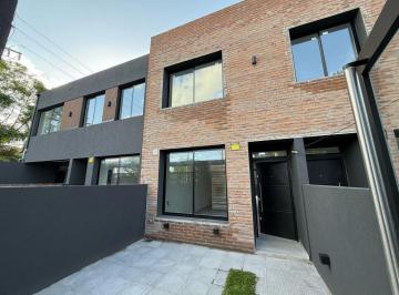 Casa · 115m² · 4 Ambientes · 1 Cochera · Venta Duplex 4 Amb a Estrenar - Ituzaingo Norte
