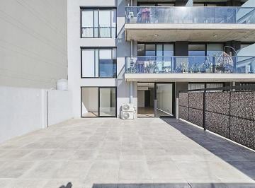 Departamento · 51m² · 2 Ambientes · 1 Cochera · Unico Estrenar con Gran Patio Jardin, Opcion Cochera Edificio Inteligente. Apto Profesional Palermo